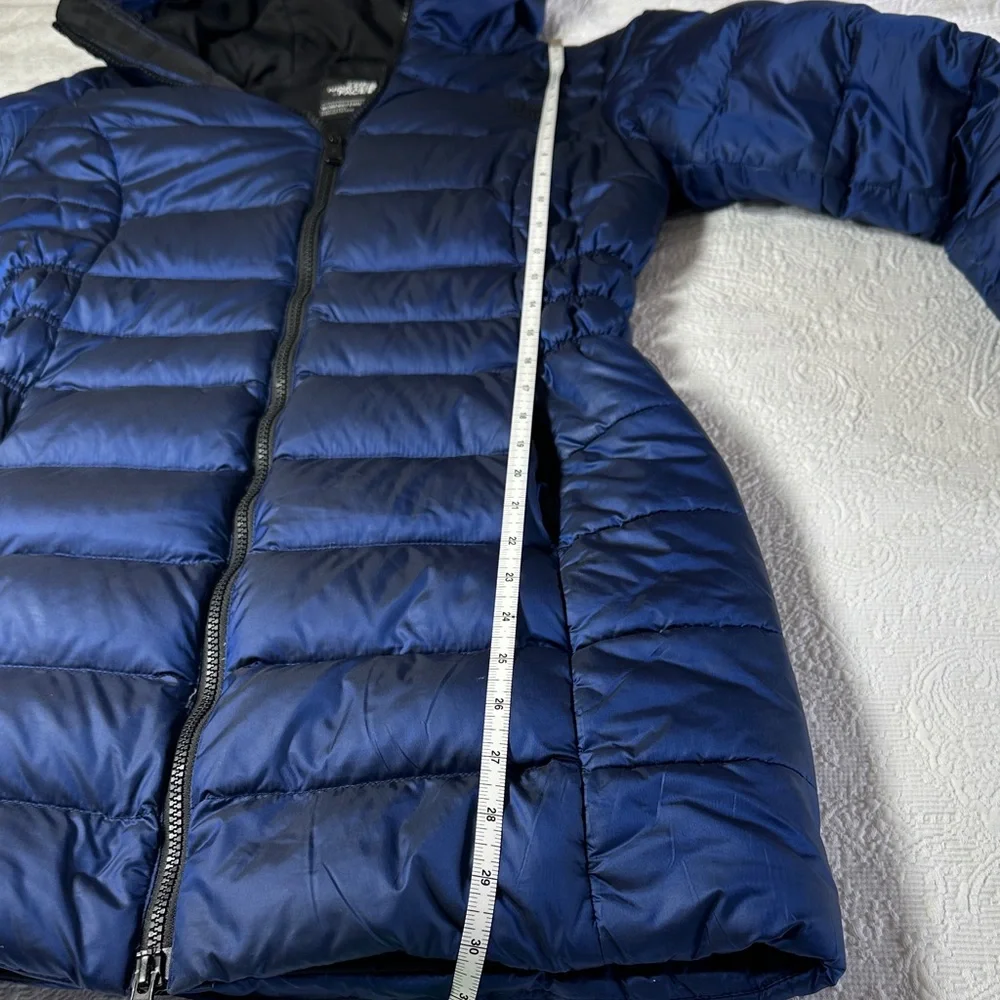 The North Face Women's RARE Blue Down Parka with Hood - Picture 5 of 9